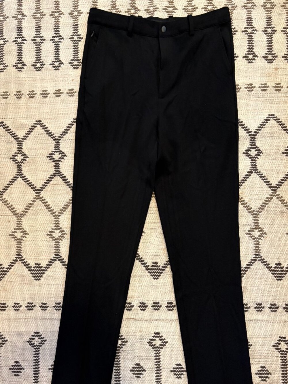 Quince Ultra-Stretch 24/7 Smart Chino Pants Black 32x30 NWOT
